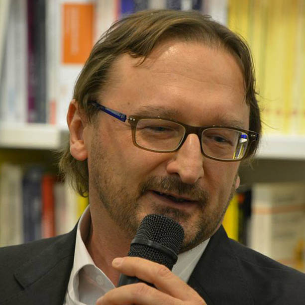 Autore Pierluigi Porazzi Autore Pierluigi Porazzi